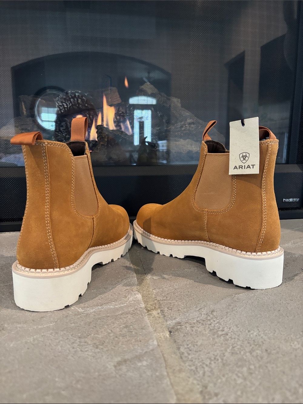 Ariat Fat baby full-grain leather suede,lightweight,elastic gore,short,Western - Picture 4 of 11
